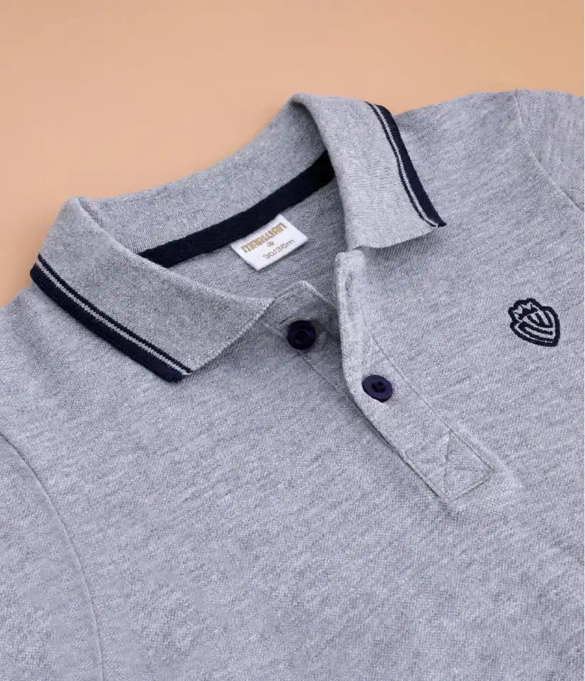 polo t-shirt