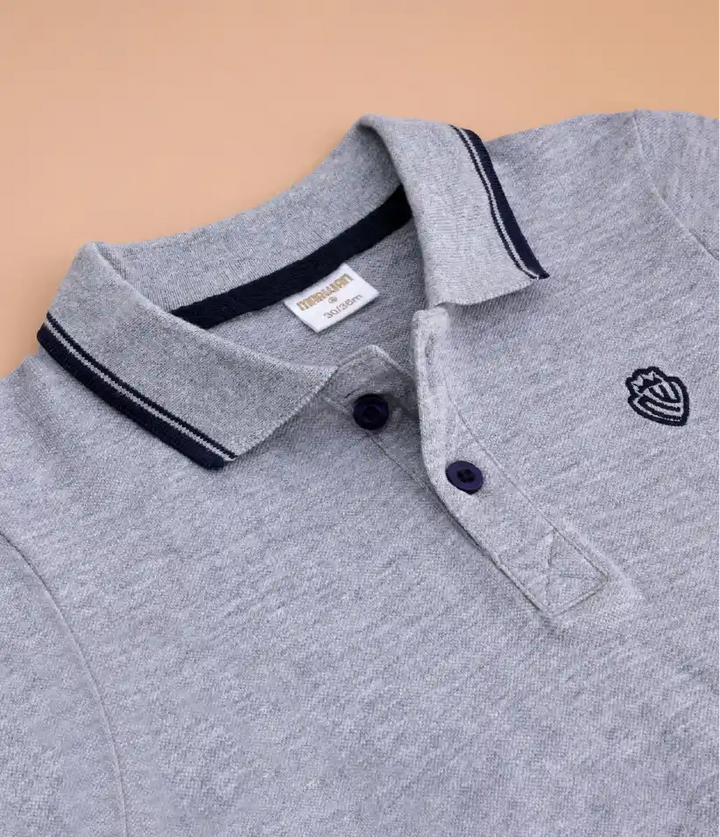 polo t-shirt