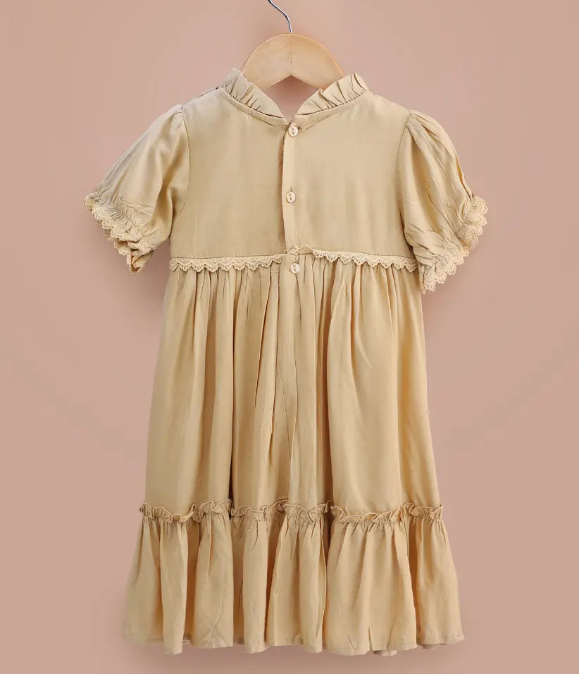 baby girls smocked cotton dress